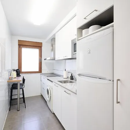 By Keyhom Apartment