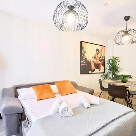 - Parking Gratis Apartment