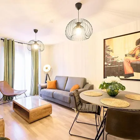 By Keyhom Apartment Salamanca